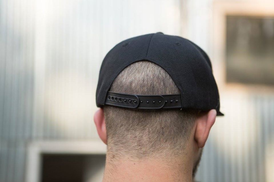 Snapback cap size extender - Black